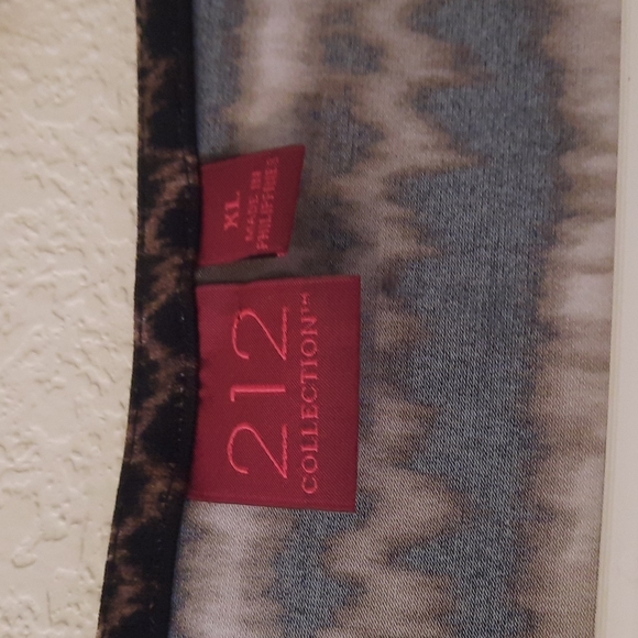 Black, Brown, White Blouse  *BOGO* - Picture 2 of 5